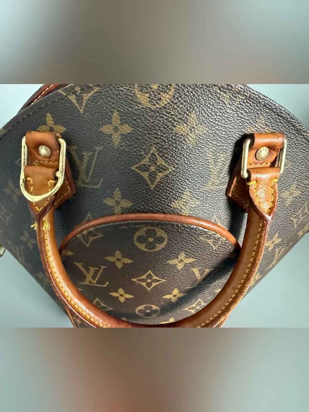 Vintage Y2K Louis Vuitton Monogram Ellipse PM Bag France 2000 w/auth Lock & Key